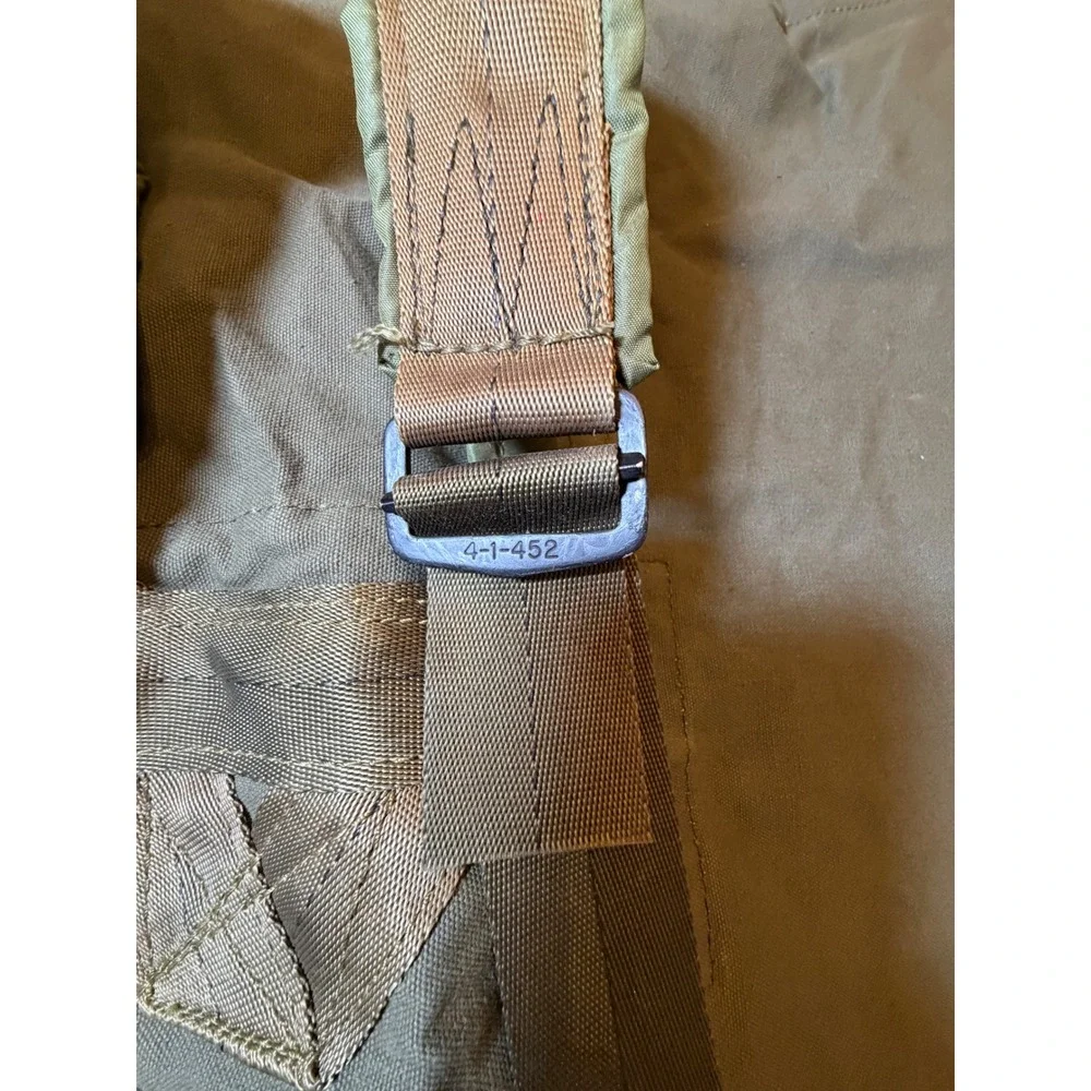 Vintage US Military Olive Drab Duffel SeaBag Vietnam Era to 70s Backpack Straps